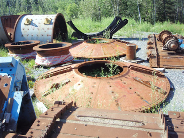 Fuller 18' X 10-1/2' (5.5m X 3.2m) Sag Mill, Rubber-lined With 1500 Hp, 1192 Rpm Motor)